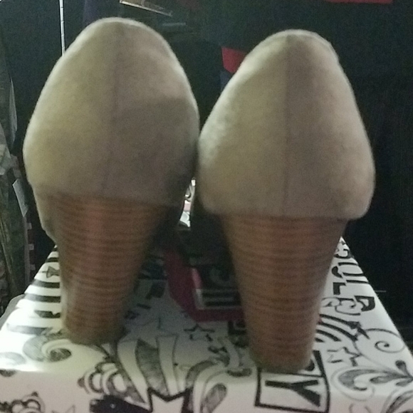 Brash 8.5 Mushroom Color Bow Pump - Picture 3 of 5